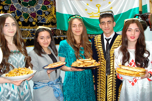 Давайте познакомимся с Республикой Таджикистан.