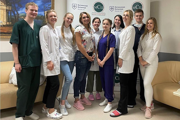Студенты лечебного и педиатрического факультетов Белгосмедуниверситета прошли практику в Москве