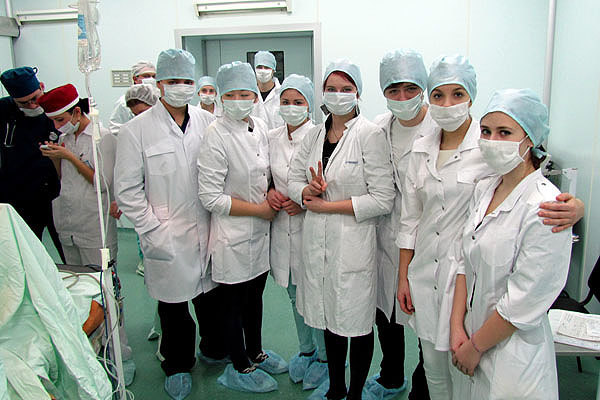 Экскурсия гимназистов 10, 11 классов в хирургическое отделение.