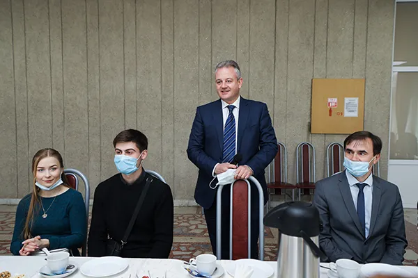 Поздравление в БГМУ с Международным днем семьи