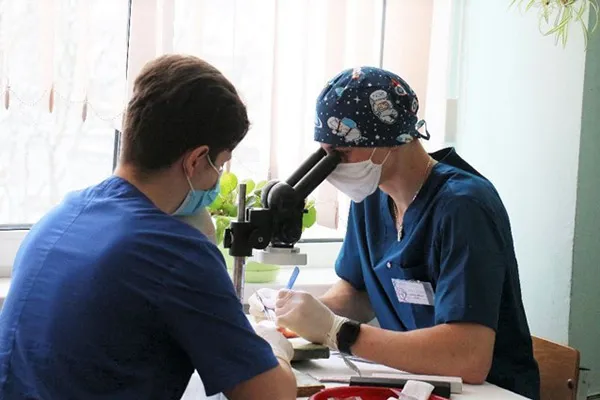 От абдоминальной хирургии до эндовидеохирургии. Пьедестал почета внутривузовской олимпиады распределен