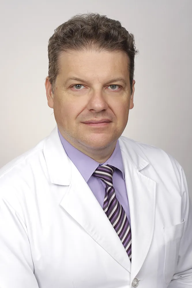 Шуст Олег Григорьевич