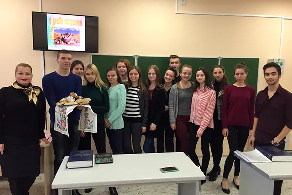 Проведение кураторских часов