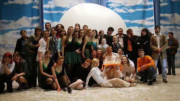 Народная агитационно-художественная бригада лечебного
факультета «Панацея»