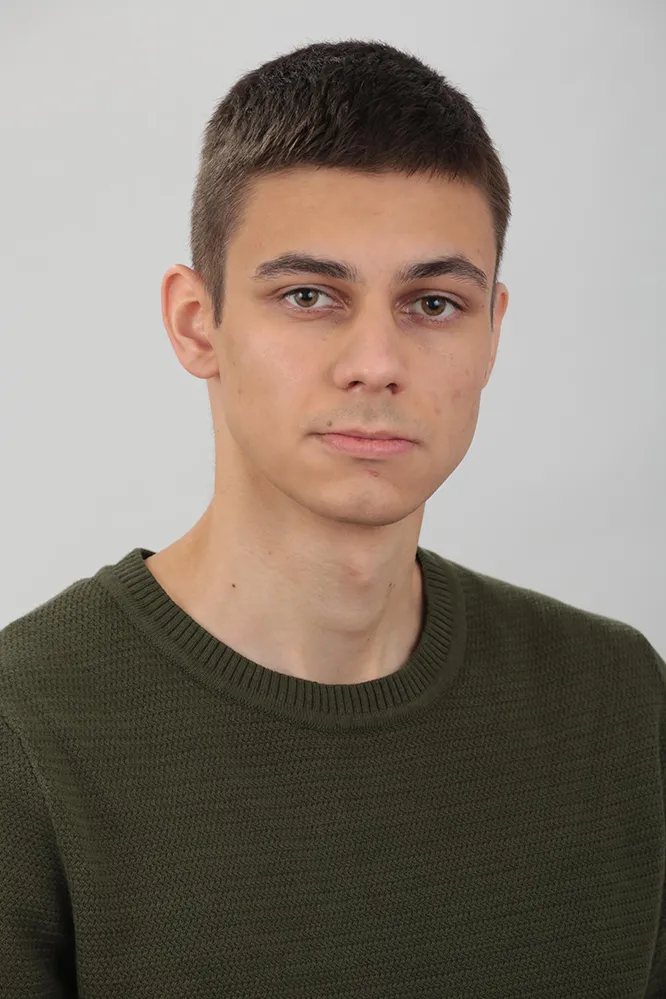  Горбатовский Павел Юрьевич