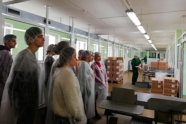 Из чего же, из чего же, из чего же сделана паста зубная?