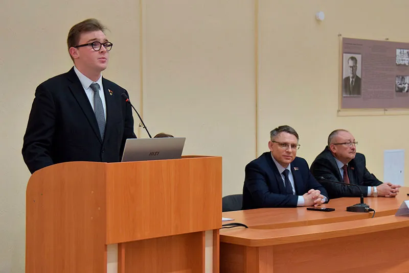 Будущее медицины в руках молодежи: отчетно-выборное собрание на лечебном факультете БГМУ