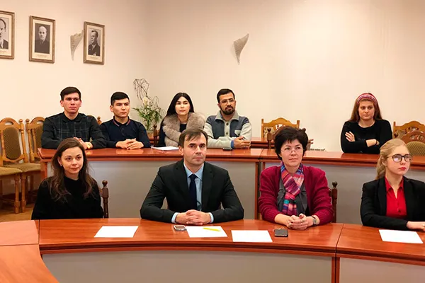 Международная Олимпиада по русскому языку как иностранному в режиме он-лайн.