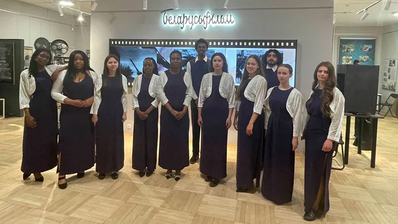 «Ночь музеев» с вокальной группой «Сantare» и Интернациональным хором «Доминанта»  в музее истории белорусского кино