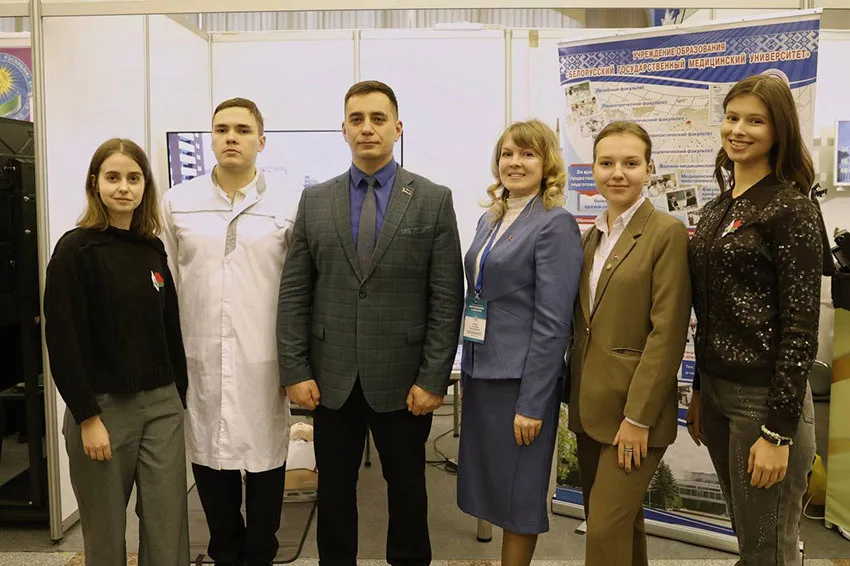 Студенты стоматологического факультета стали участниками 23-й специализированной выставки «Образование и карьера»