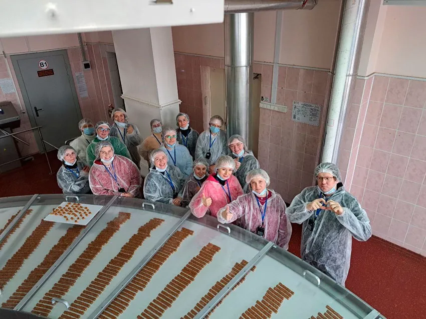 На «Коммунарке»…