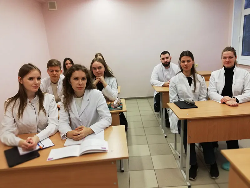 «Почему я выбрал(а) профессию врача»