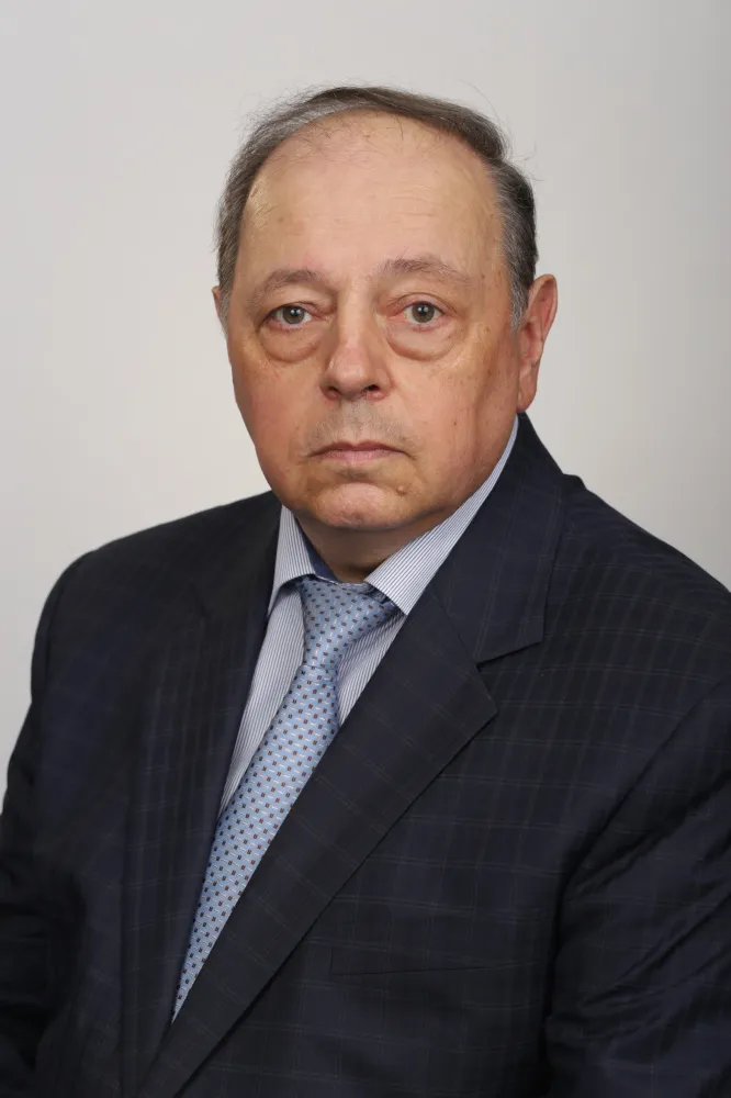 Шотт Владимир Александрович