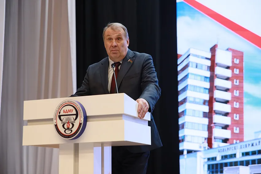 Встреча с Виталием Уткиным, посвященная Дню Конституции Республики Беларусь