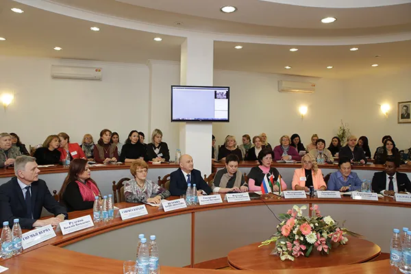 Международный телемост «Беларусь – Индия – Россия: сотрудничество в области преподавания русского языка как иностранного».