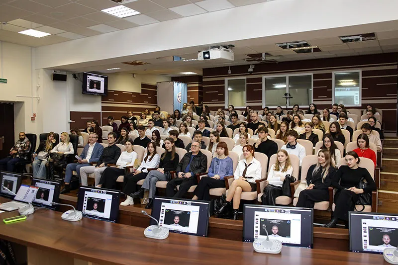 Цифровые технологии на Студенческих стоматологических чтениях 