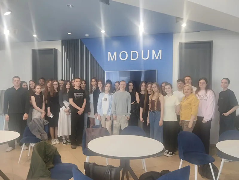 Modum - наша косметика: экскурсия для будущих стоматологов