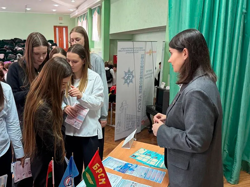 Профориентационное мероприятие «Будущее выбираю сегодня» в Средней школе №153 им. А.К. Талая