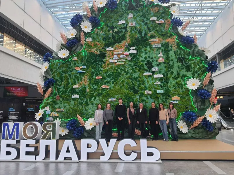 Студенты БГМУ на выставке «Моя Беларусь»