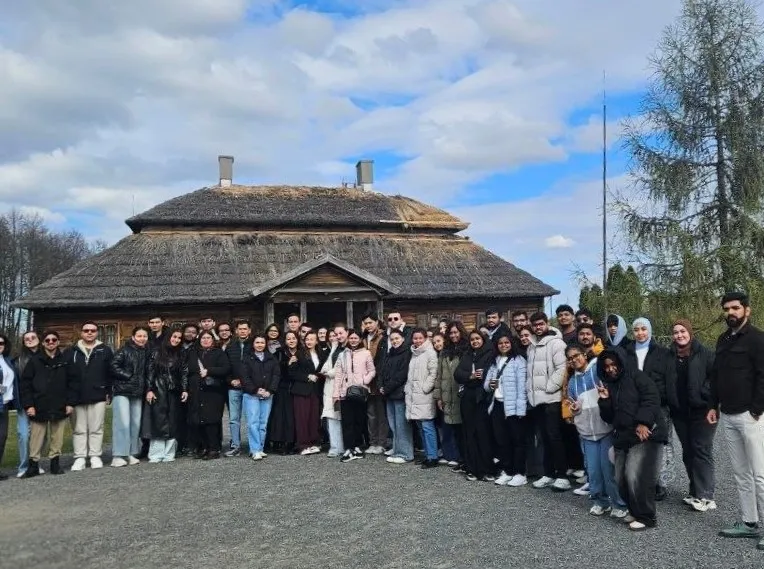 По родовым гнездам: экскурсия для студентов МФИУ