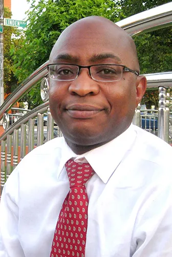 Адебайо Адейинка (Нигерия)