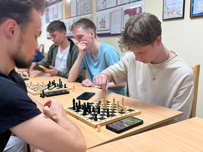 Шахматный турнир в общежитии №10: интеллектуальные достижения 