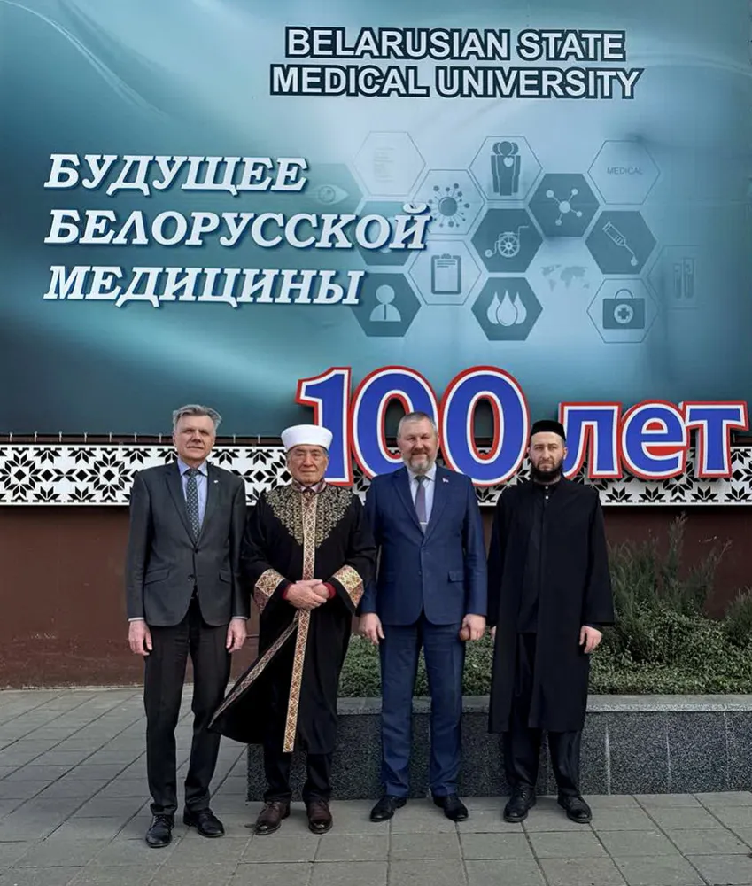 Chairman of the Muslim Religious Association in Belarus mufti Abu-Bekir hazrat Shabanovich spoke with students and lecturers of Belarusian State Medical University