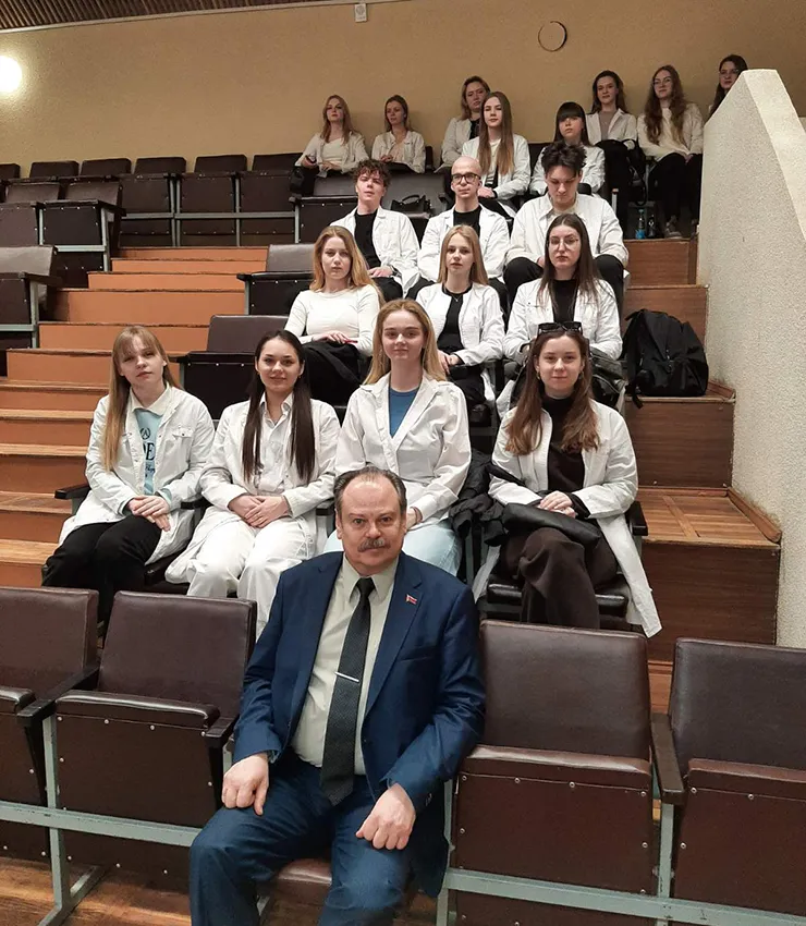 Встреча с аналитиком Алексеем Авдониным