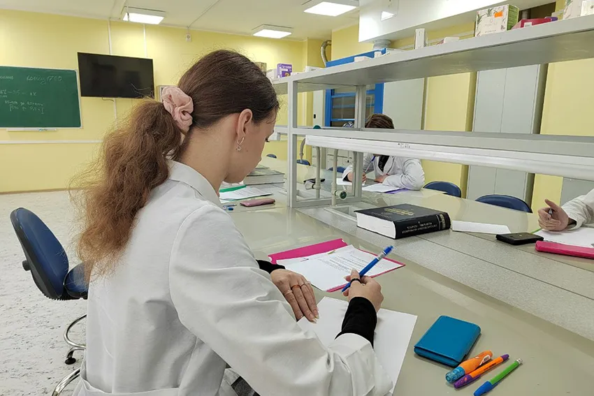 Олимпиада по аналитической химии среди студентов 2 курса фармацевтического факультета