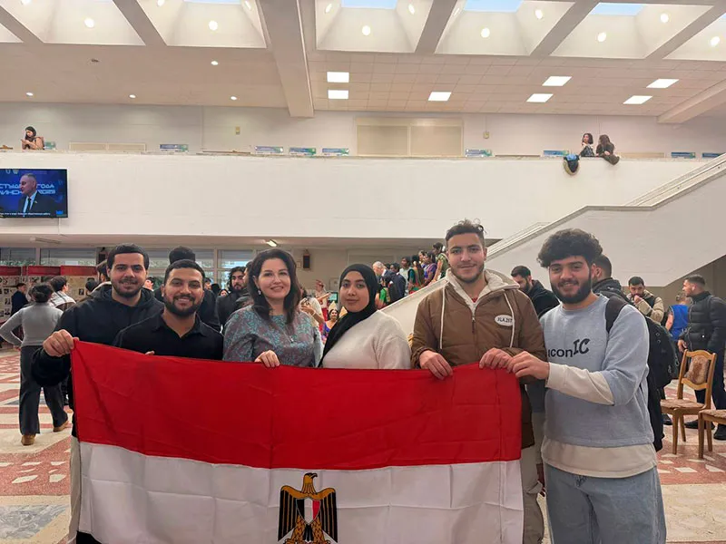 Празднование 50-летнего юбилея медицинского факультета иностранных учащихся: Национальное Землячество Арабской Республики Египет 