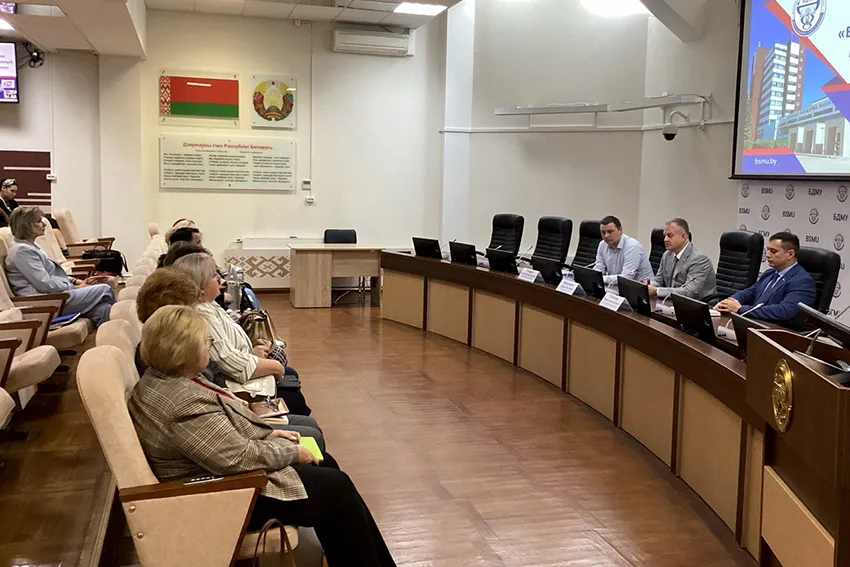 Девять учреждений общего среднего образования заключили договор о взаимодействии с БГМУ