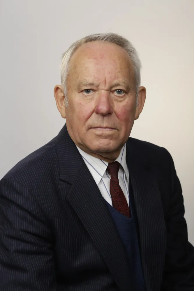 Зюзенков Михаил Васильевич