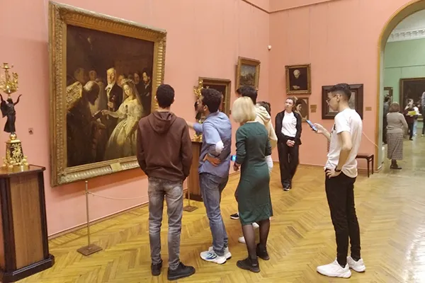 «Искусство – то, что возносит человека на новый уровень мышления»