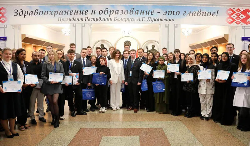 Студенты МФИУ удостоены диплома 1 степени на XXV Международной научно-практической конференции «СТУДЕНЧЕСКАЯ МЕДИЦИНСКАЯ НАУКА XXI ВЕКА»