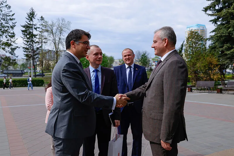 Meeting with the Ambassador Extraordinary and Plenipotentiary of the Republic of Turkey to the Republic of Belarus Güçlü Cem Işık