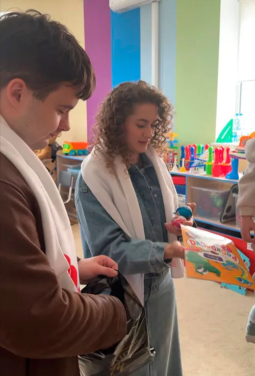 Если ребенка нельзя вылечить, это еще не значит, что ему нельзя помочь!