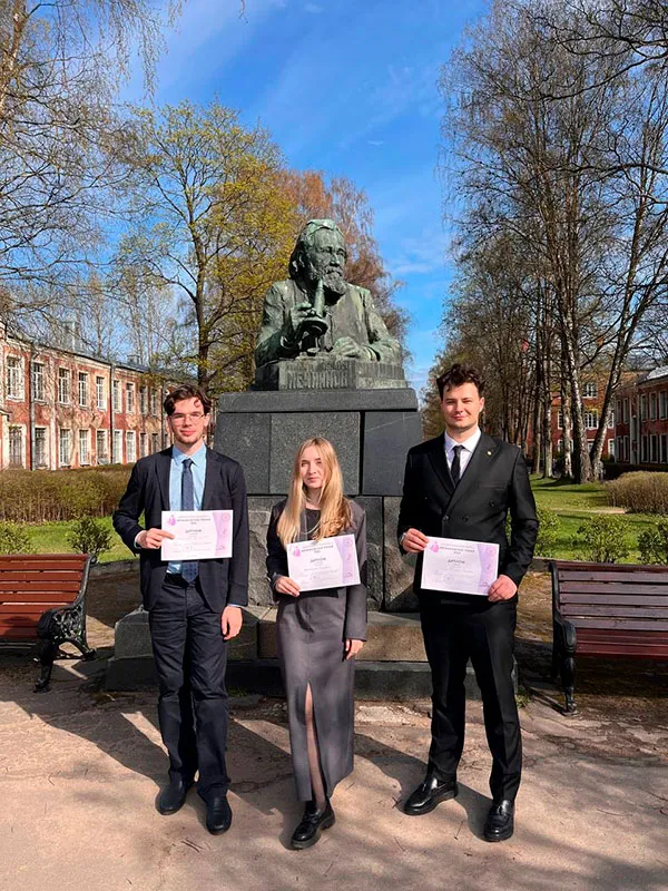 Студенты БГМУ – победители всероссийской научно-практической конференции в Санкт-Петербурге