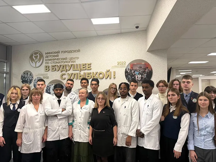 Знакомство с работой детского стоматолога