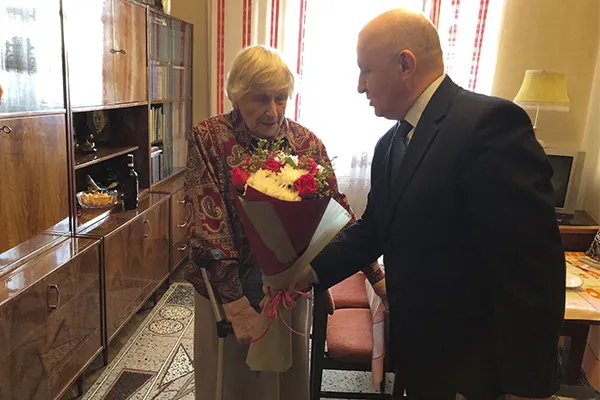 GLORIAPROFESSORIBUS! СЛАВА УЧИТЕЛЯМ!