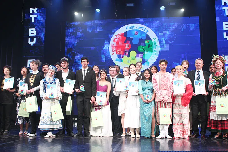 Интервью с вокальной группой «Cantare»