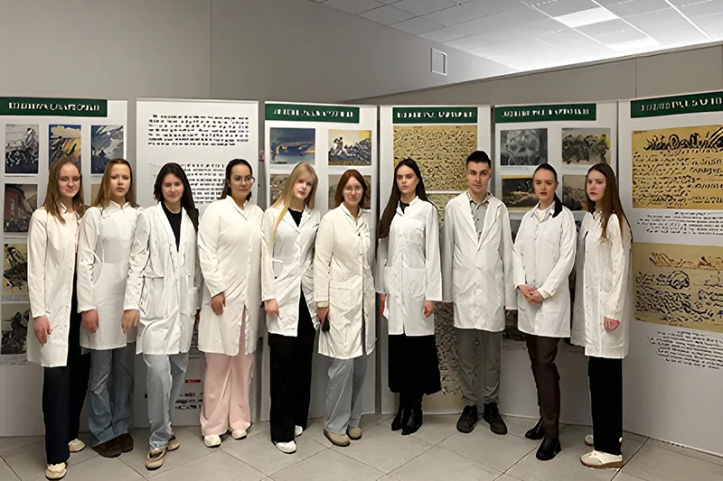 Выставка-презентация «Ленинград. Карточки»