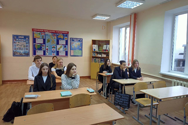 Встреча с учениками 10-11 классов СШ №1 г.Воложина
