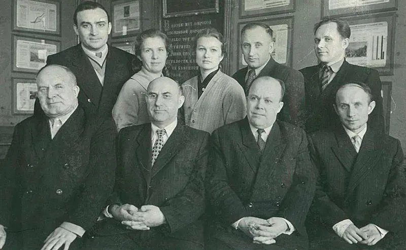 1955 слайд 1 Организована кафедра философии и политологии... 1955 слайд 1 Организована кафедра философии и политологии...