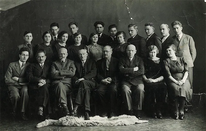 1934 слайд 2 В соответствии со «специфической» оценкой запросов 1934 слайд 2 В соответствии со «специфической» оценкой запросов