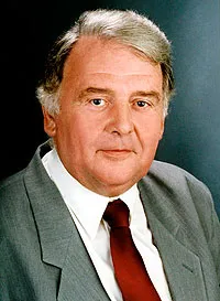 Мартин Нихельман Мартин Нихельман