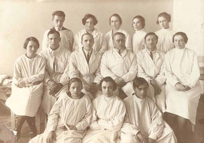 1943 слайд 1 Совет народных комиссаров СССР принял постановление 1943 слайд 1 Совет народных комиссаров СССР принял постановление