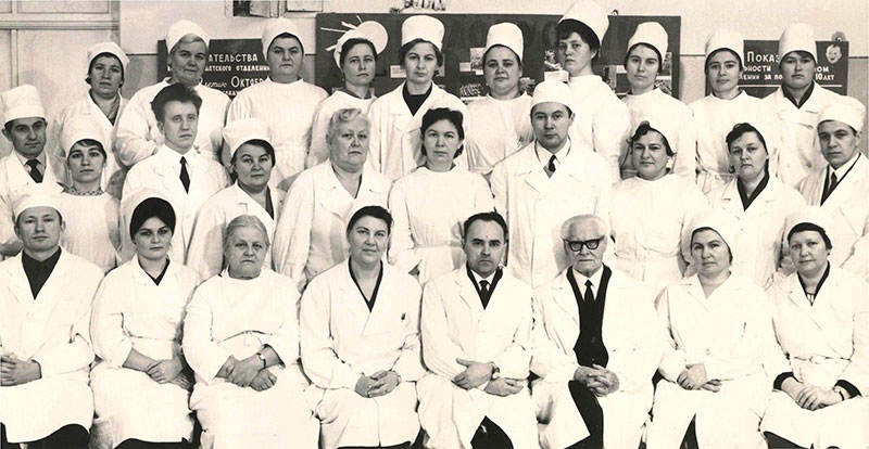 1964 слайд 1 Организован педиатрический факультет. 1964 слайд 1 Организован педиатрический факультет.