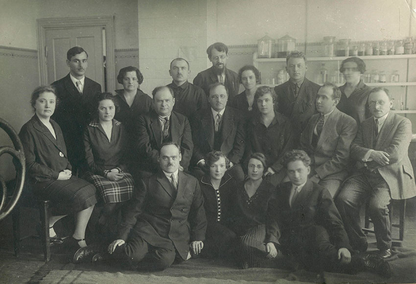 1943 слайд 2 Директором Белорусского государственного медицинского института назначен 1943 слайд 2 Директором Белорусского государственного медицинского института назначен